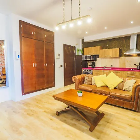 Cubo's 33 Carreteria 3b Apartment