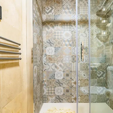 Cubo's 33 Carreteria 3b Apartment *