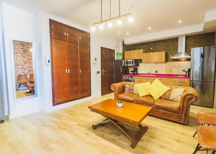 Cubo's 33 Carreteria 3b Appartement